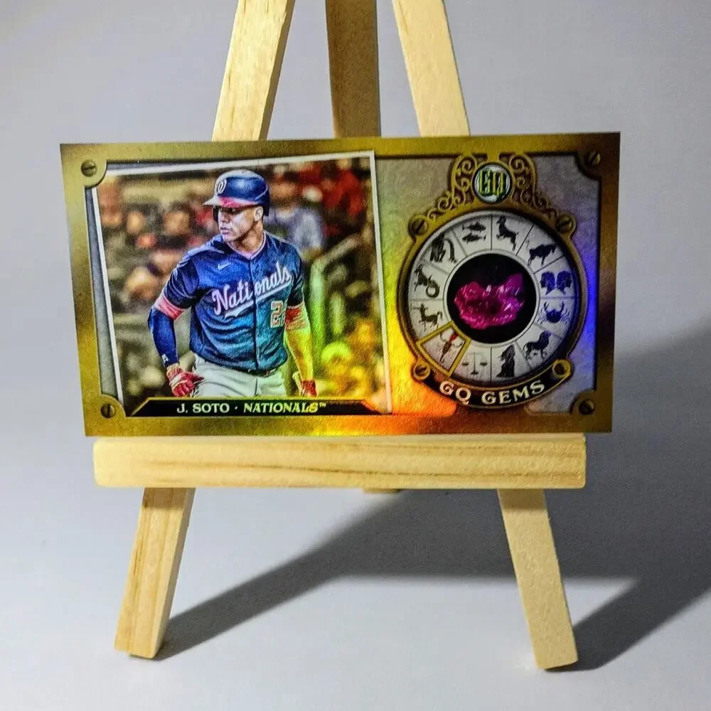 Juan Soto Rainbow Refractor Gypsy Queen Gems GGM-29 Mini Card Topps 2022. - Picture 2 of 8